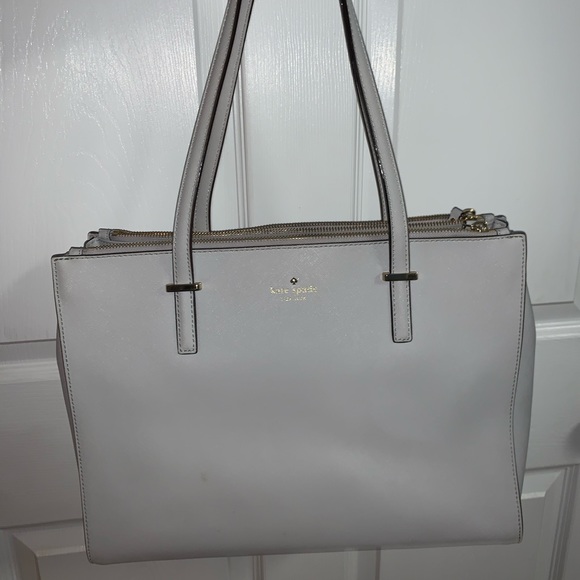 kate spade Handbags - Kate Spade Purse